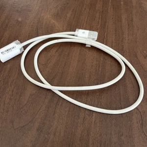 New Genuine Apple 3-Ft / 1M USB Wire Keyboard Extension Cable Cord 591-0240 - Picture 1 of 4