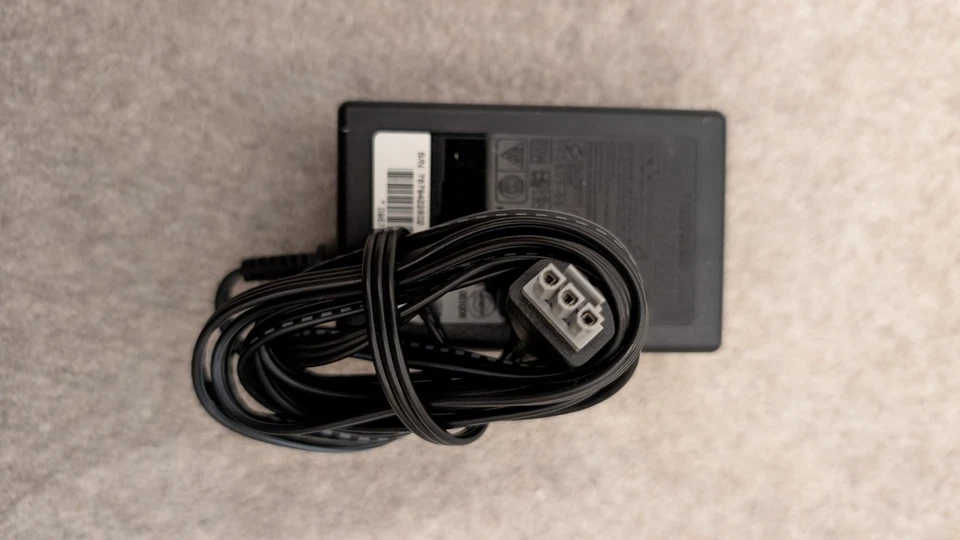 Genuine HP 0957-2231 AC/DC Power Supply Adapter +32V +16V 375mA 500mA - Image 1 of 1