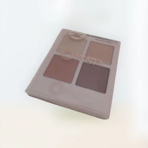 MINERAL FUSION Refillable Eyeshadow Palette 4 Shades ROMANTIC GETAWAY 0.25 oz - Picture 1 of 24