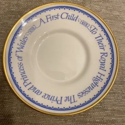 Rare Prince William Birth Commemorative Trinket Dish Royal Worcester Preowned  - Image 1 of 2