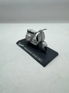 MODELLINO SCOOTER VESPA MESSERSCHMITT 150 GS 1961 GRIGIA  - MAISTO - SCALA 1:18 - Foto 1 di 4