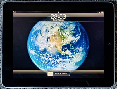 Apple iPad 1st Generation 32GB (MB293LL Model) - Image 1 of 4