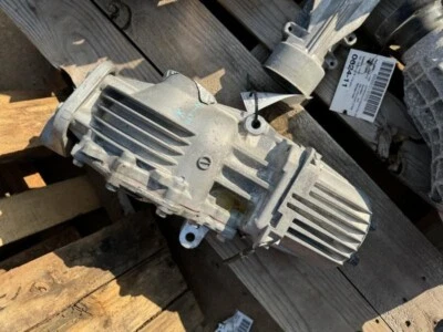 2010-2022 Lexus RX350 Rear Axle Differential Carrier Assembly AWD OEM - Image 1 of 3