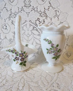 De colección. Cesta y florero para ramo de vidrio con cuentas púrpura Westmoreland - Imagen 1 de 12