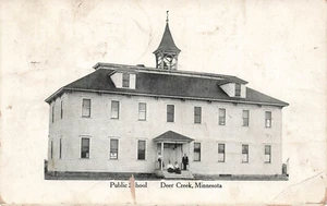 DEER LAKE MN MINNESOTA VINTAGE POSTCARD PUBLIC SCHOOL 1909 101722 R - Picture 1 of 2