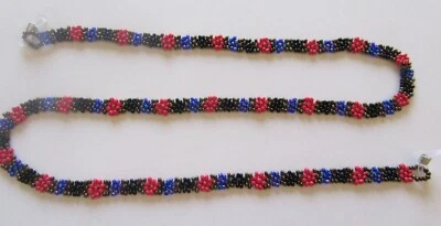 Cadena soporte para gafas Spirit of Nature - Cuentas Flor - Rosa, verde oliva, negro  Foto 1 de 2