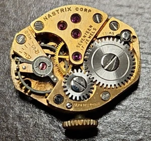 Vintage Nastrix Watch Co. 17 Jewel Unadjusted Swiss Movement. - Picture 1 of 5