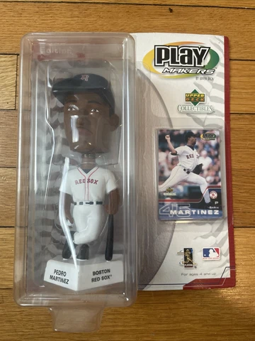 2002 MLB Edition Playmakers Pedro Martinez Bobblehead Upper Deck Cover