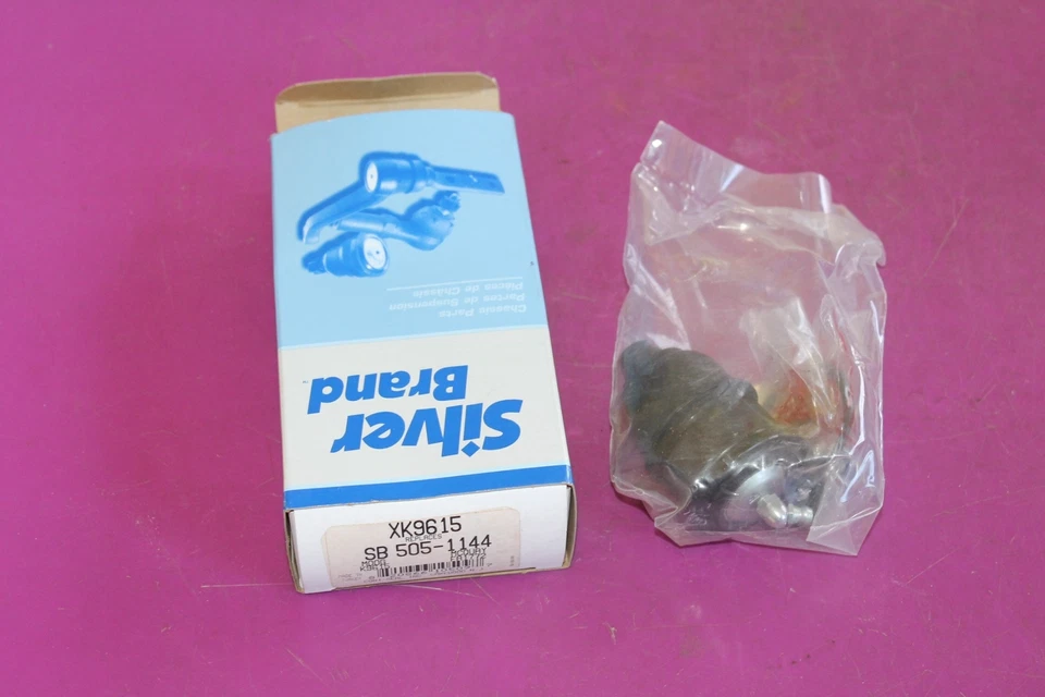Rótula marca Silver. Parte 505-1144. Se adapta a XK9615, K9615, FA1772. Ver foto. Foto 1 de 1