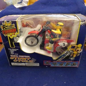 Polyfect Toys Radio Control Stunt Cycle Flips Over Full Function 5 Direction NEW - Picture 1 of 9