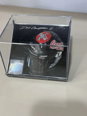 Mini Casco Coca-Cola Dale Earnhardt Jr Acción Platino En Estuche Foto 1 de 4