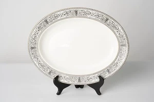 Royal Doulton Baronet - H4999 - 13" Oval Serving Platter - Picture 1 of 6