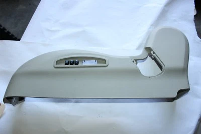 INFINITI FX35 2003-2005 CUBIERTA DE MOLDURA DE INTERRUPTOR DE ASIENTO DELANTERO IZQUIERDO DEL LADO DEL CONDUCTOR J707 Foto 1 de 4