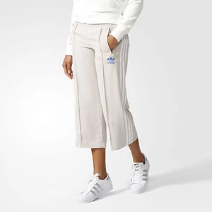 Neu mit Etikett ~ Adidas SEVEN-EIGHTH CREPE SAILOR TRAININGSHOSE Sweat Yoga Firebird ~ Damengröße L - Bild 1 von 9