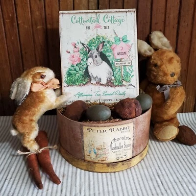 VINTAGE SHABBY COUNTRY HOME STYLE EASTER COTTONTAIL COTTAGE BUNNY RABBIT  SIGN - Image 1 of 4