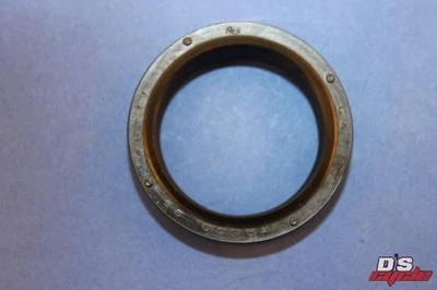 SELLO DE ACEITE NUEVO HONDA CL450K4 CL450K5 CL450K6 CB450K3 (35X46X11) #91255-300-013			 Foto 1 de 4