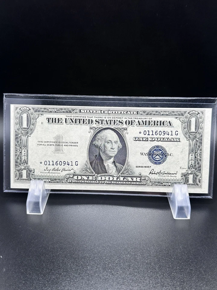 1935 F $1 Dollar bill Star Note cut error very nice bill for your collection . - Image 1 of 4