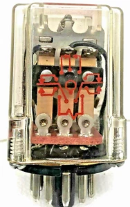 Potter & Brumfield KCP14 10.000 Ohm Relais, Typ 220, 2A Neu (R) - Bild 1 von 8