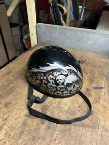 Skid Lid DOT U-70 Large Black Skull Graphic Motorcycle Racing Safety Half Helmet