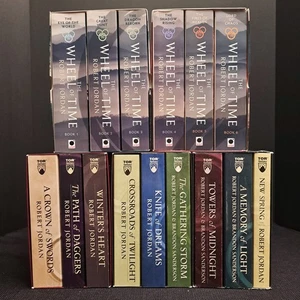 Wheel of Time WoT COMPLETE 15 Books (1-14, Pre) Box Sets Paperback Robert Jordan - Picture 1 of 8