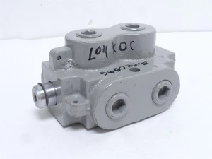 245235 New-Incomplete; Prince DS-4A1E Hydraulic Selector Valve Body; No Handle - Picture 1 of 5