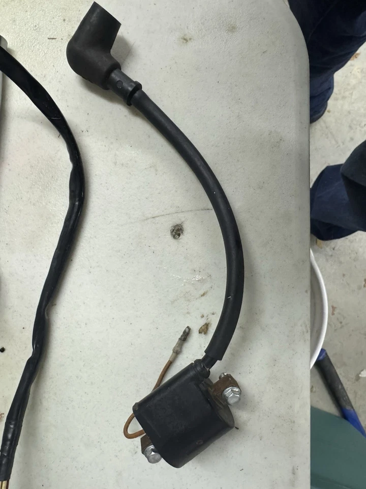 Bobina de encendido OEM WR250 3SR-82310-10-00 1990-1993 Yamaha YZ250 YZ 250 YZ125 125 Foto 1 de 1