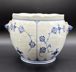 Royal Copenhagen Musselmalet Blue Fluted Plain flower pot snails 1/125 1920s - Picture 1 of 14