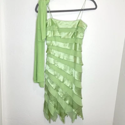 Vestido de hadas de seda Tadashi Shoji para mujer 8 verde asimétrico con bufanda vestido Foto 1 de 4