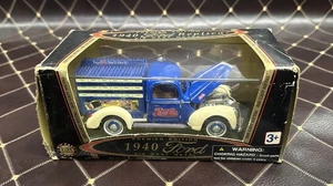 Ruota d'oro scala 1/18 pressofusa 35401 - 1940 Ford replica Pepsi Cola - Foto 1 di 6