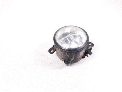 2017-2021 Jeep Compass Passenger Right Fog Light Lamp *Pitting/Broken Tab* - Image 1 of 4