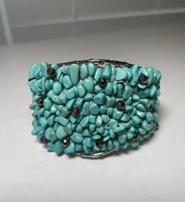 绿松石珠宽袖口手链 — 第 1/4 张图片