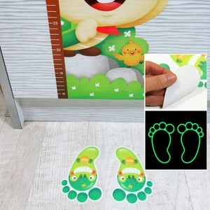 Dinosaur Foot Stickers Luminescent Kids home Nursery Déco Slip Preventio Arrow - Picture 1 of 9