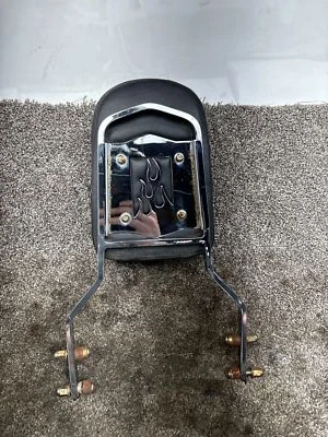 Suzuki Boulevard M50B 2006 cromo cuero respaldo Foto 1 de 4