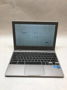 Samsung Chromebook 4 11.6" Intel Celeron N4020 4GB RAM 64GB XE310XBA READ! - DW - Picture 1 of 10