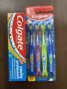 Colgate Kids Toothpaste And Toothbrush Set Bubblefruit Cavity Protection - Picture 1 of 2