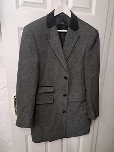 MOSS BROS CHESTERFIELD COVERT COAT 40 SHORT CHARCOAL GREY VELVET COLLAR LONDON - Picture 1 of 15