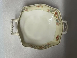 Johnson Brothers Pareek Old Staffordshire vegetable bowl dish casserole VTG - Picture 1 of 6