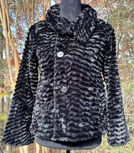 Patagonia Girls Faux Fur Collared Long Sleeve Stylish Black Coat Sz Xl 14 - Picture 1 of 5