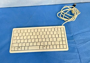 Cherry D-91275, ML4100 White USB Mini Keyboard - Picture 1 of 4