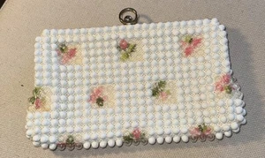 Vintage Grandee Lumure Beaded Floral Embroidered Clutch Bag 5x8.5 In - Picture 1 of 8