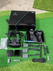 HTC Vive VR Virtual Reality Headset w/ Deluxe Audio Strap, Controllers & Cables! - Picture 1 of 21