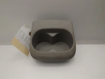 2005–2010 Chevrolet Cobalt Front Console Cup Holder Used OEM 15807276 - Image 1 of 4