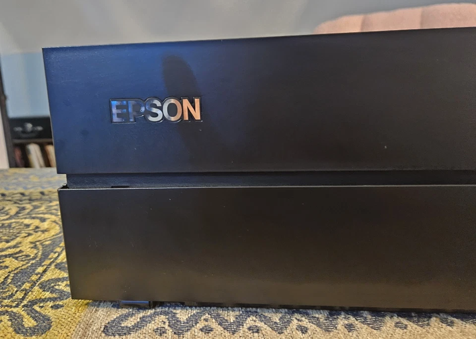 Impresora fotográfica de gran formato Epson SureColor SC‐P700 Foto 1 de 4