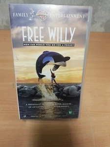Warner Bros Free Willy VHS Tape - Unit Only - Picture 1 of 7