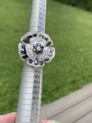 18KGE Black& White Cubic Zirconia BOLD Flower Ring - Image 1 of 4