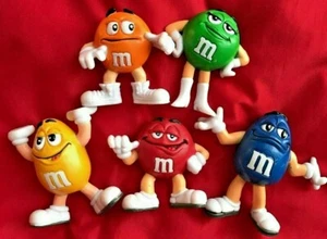 M&M's Figure 5 Set CANDY Character m&m Mini PVC Collectible Toy Japan New - Picture 1 of 10