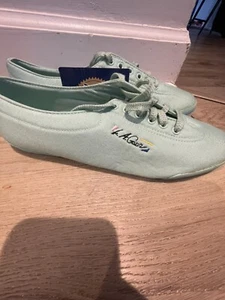 Vintage LA Gear Low Tops Women's Mint Green Sneakers NWT Sz 8.5 80s/90 READ - Picture 1 of 15