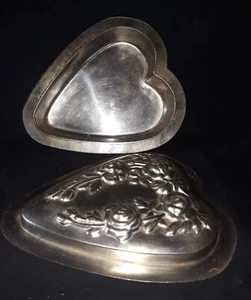 Nr. 483 - ALTE SCHOKOLADENFORMEN / BONNIERE COEUR 2 TEILIG Schokoladenform - - Bild 1 von 6