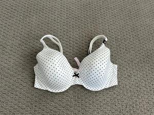 Victoria’s Secret Body von Victoria leicht gefütterter Full Coverage BH gepunktet 36D - Bild 1 von 5