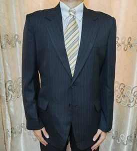 Vintage handtailored bespoke classic all worsted 2 button black striped suit 40R - Picture 1 of 13